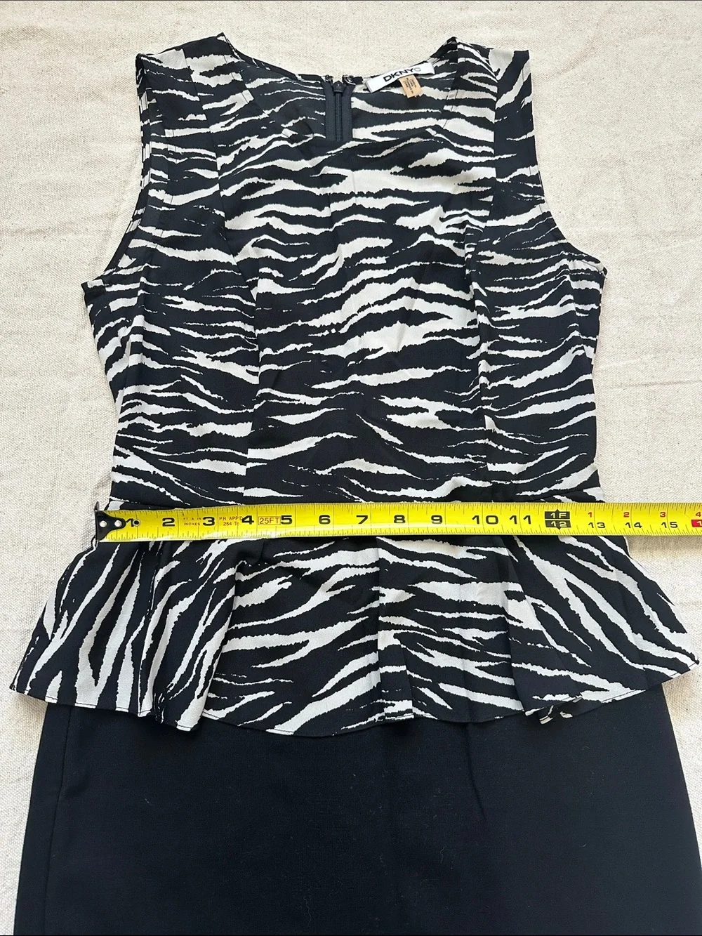 DKNYC Zebra Print Peplum Sheath Dress - Size 2 - Picture 7 of 9